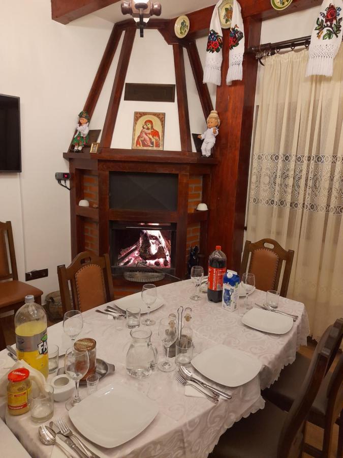 Pensiunea Sanziene Strîmtura Εξωτερικό φωτογραφία