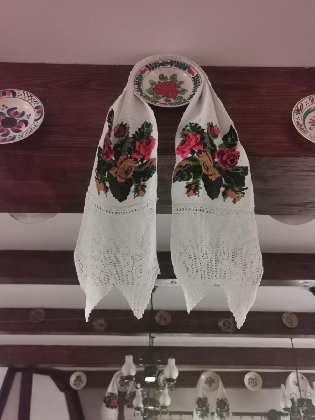 Pensiunea Sanziene Strîmtura Εξωτερικό φωτογραφία